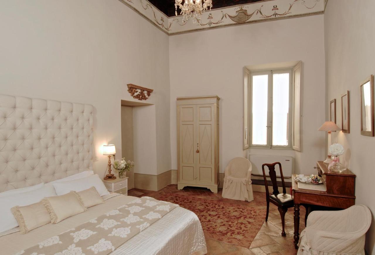 Palazzo Sant'Angelo Bed & Breakfast Spoleto Exterior photo