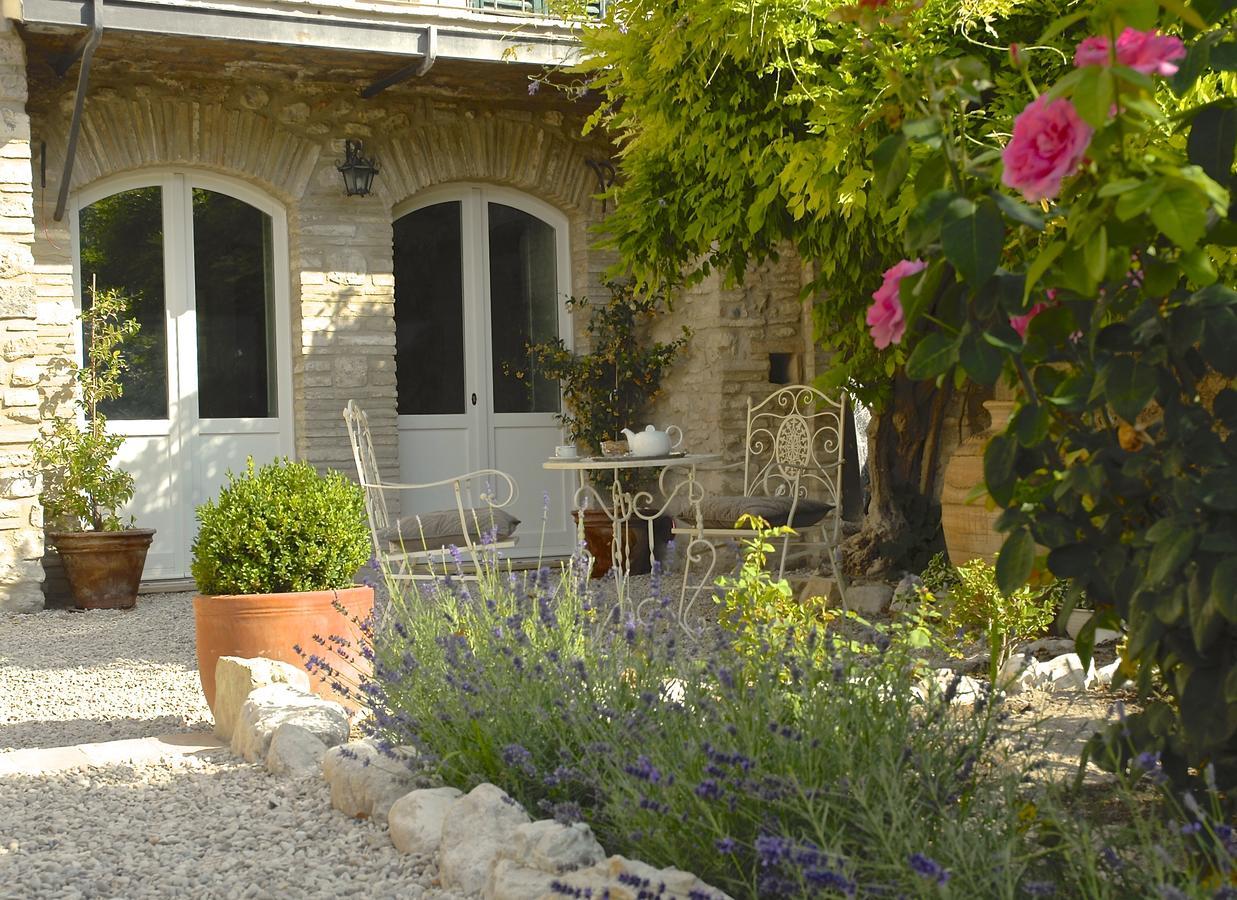Palazzo Sant'Angelo Bed & Breakfast Spoleto Exterior photo